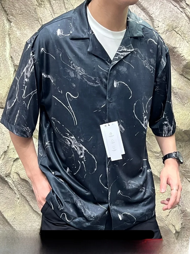 

Sle Men's ort Sve irt Stand Collar Abstract Embroidery Versatile Casual Summer New Arrival Lightweight Stan...