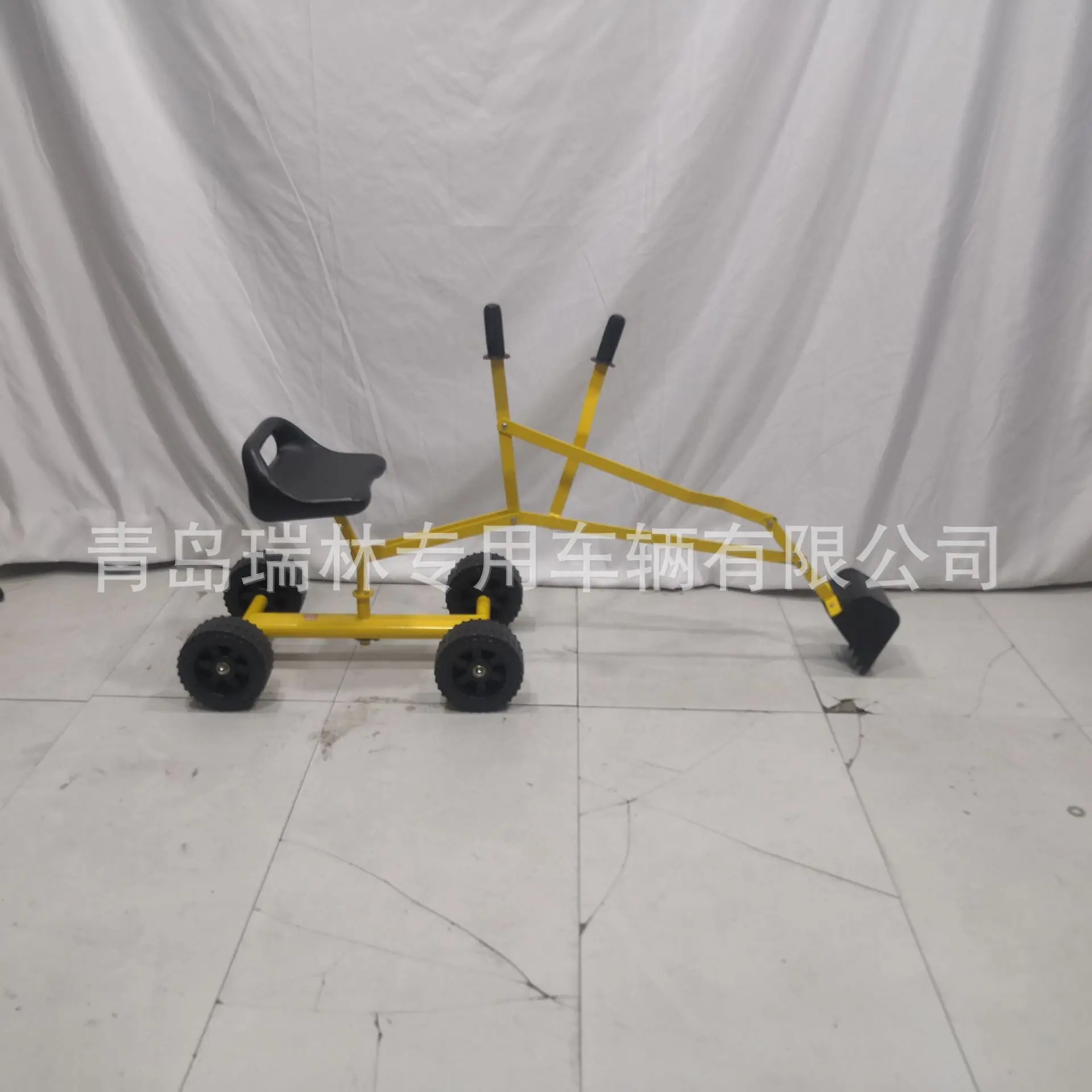 Large children's toy excavator boy large excavator car can sit view 4