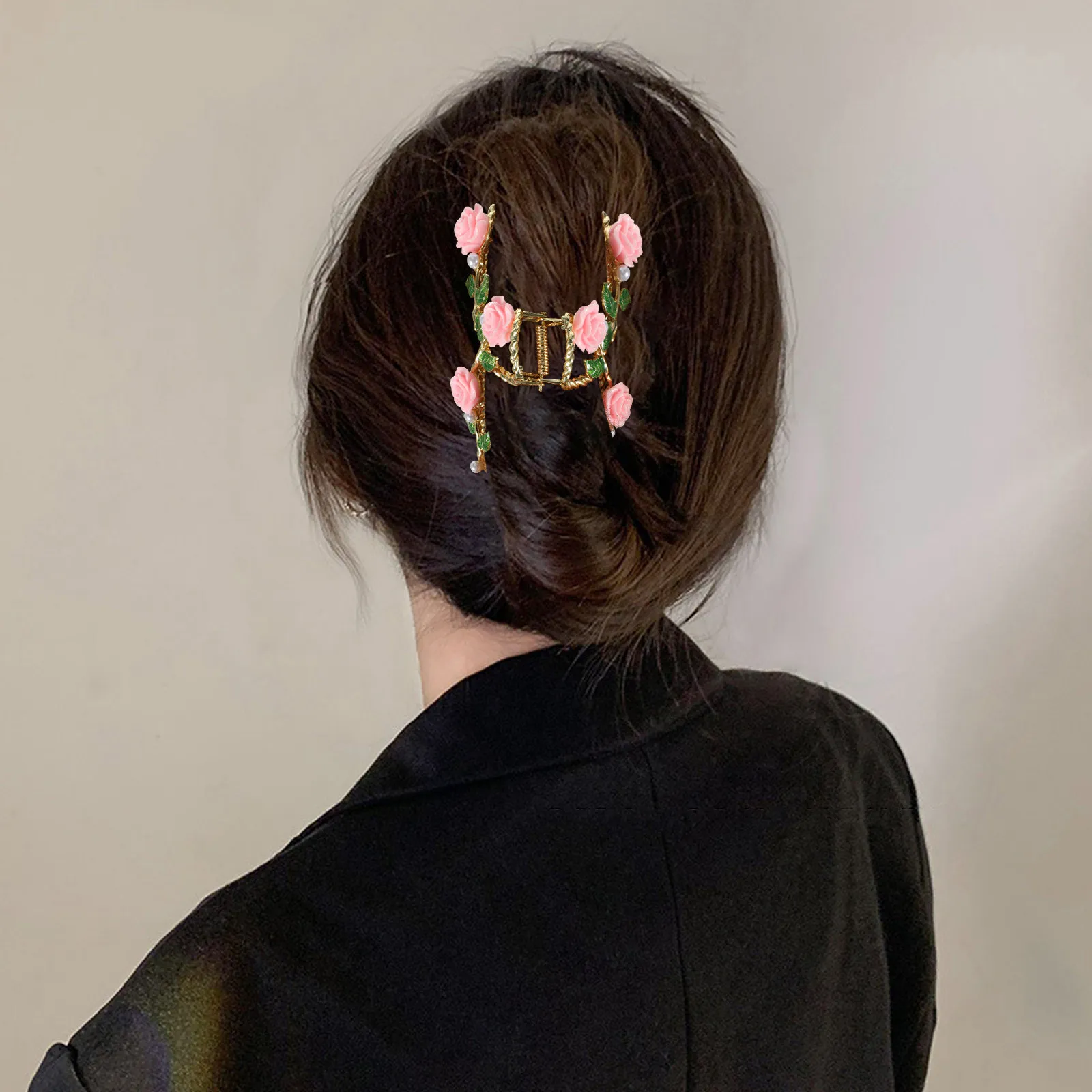 

Large Rose Hair Claw Clip for Women Elegant Floral Hair Clamp Accessory Styling Tool Romantic Wedding Party Hairpin