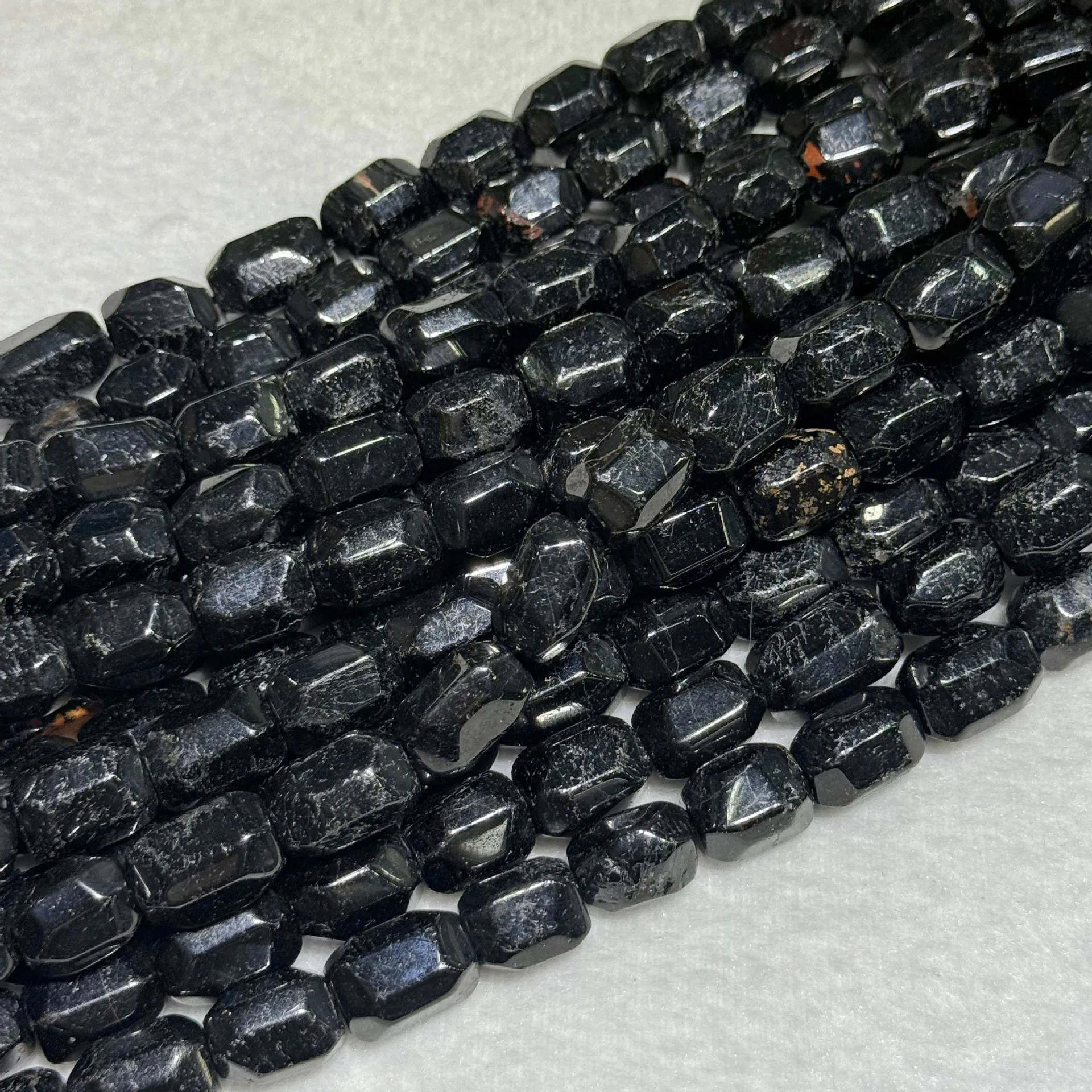 

Irregular Natural Faceted Tube Beads Black Tourmaline 10 * 16mm loosed beads DIY necklace bracelet