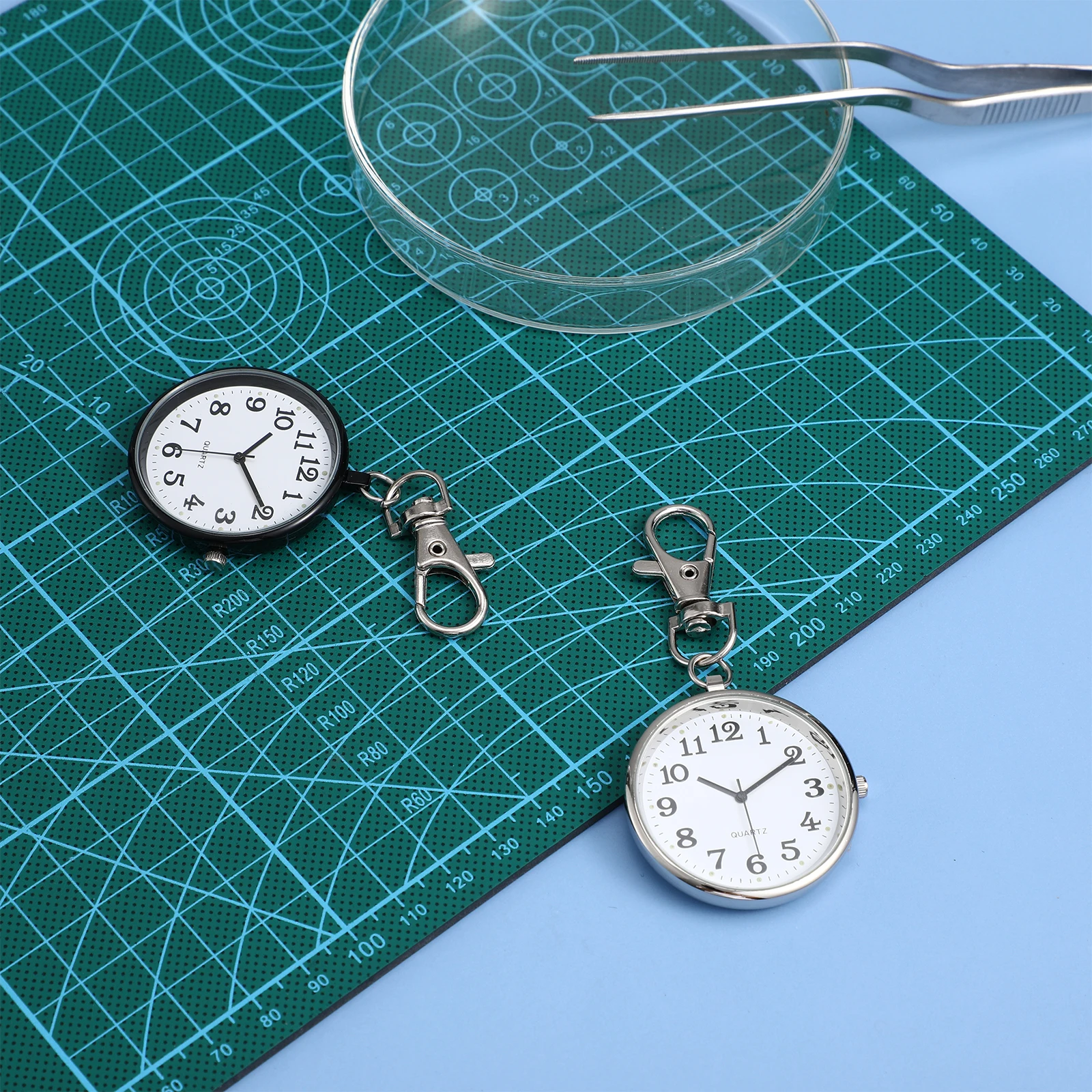 

2pcs Pocket Keychain Women White Nurse Fob Watch Steel Nurse Fob Watch Keyring Healthcare Practical Gift