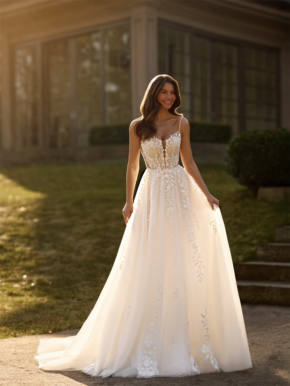 

Customized Sexy White Organza Wedding Dress Formal Sweetheart Sleeveless Bridal Gowns Soft A-Line Court Train Vestido De Novia