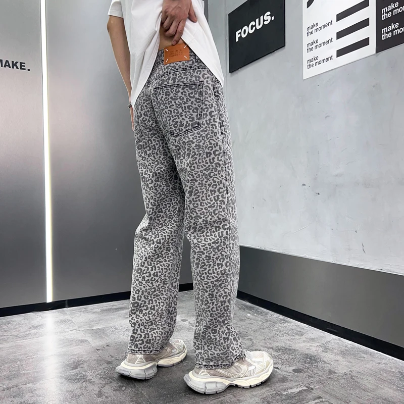 2024New Leopard Print Jeans Men's High-End Trend Fashion Street Personality Party Casual Loose Straight-Leg Wide-Leg Pants