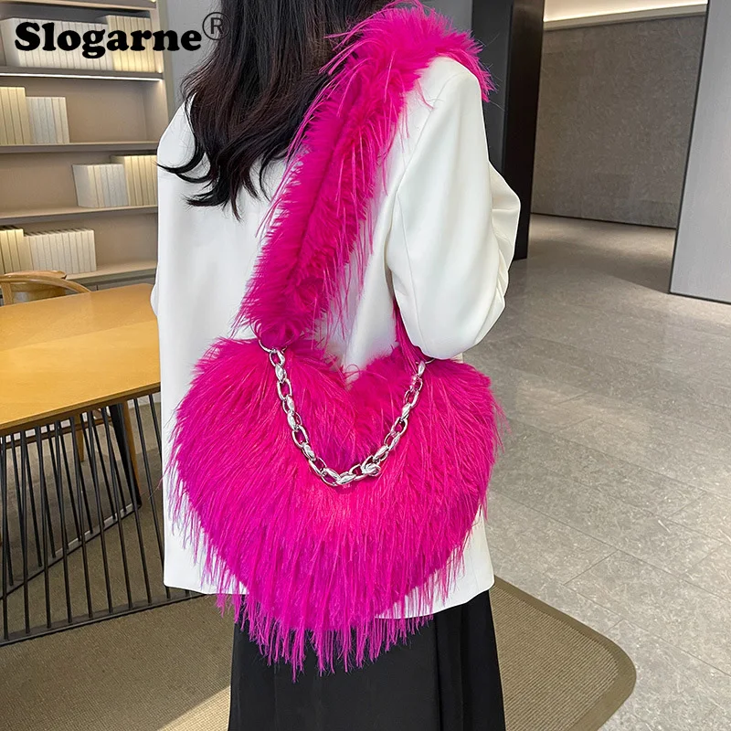 

Women's Sweet Heart Faux Fur Shoulder Bags Long Plush Ladies Love Messenger Bag Winter Luxury Female Fluffy Tote Handbags Purse