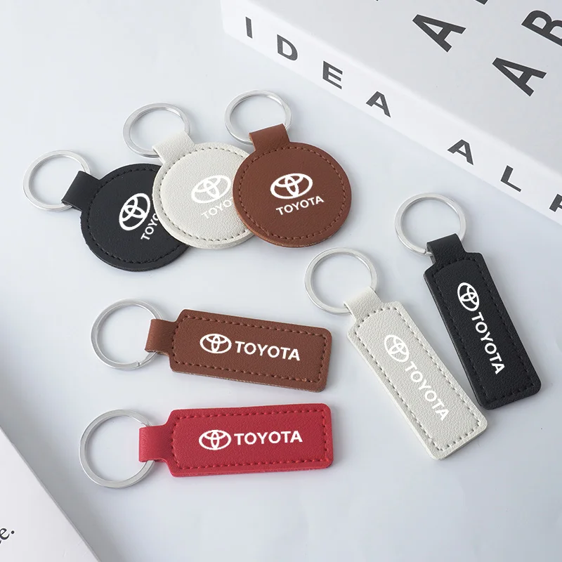 Leather Car Key Chain Ring Pendant Holder Gift For Toyota Crown GR Corolla Yaris Aygo Prius Camry Auris Avensis 4Runner Keychain