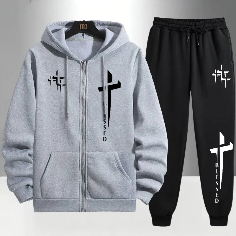 Immagine 3: Tuta da uomo con stampa Cross Blessed, felpa con cappuccio e zip e pantaloni neri, set casual urbano alla moda