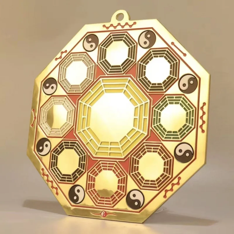 Pure brass nine-palace - disc, - mirror with convex-concave eight-trigram pattern, painted Tai Chi Yin-Y