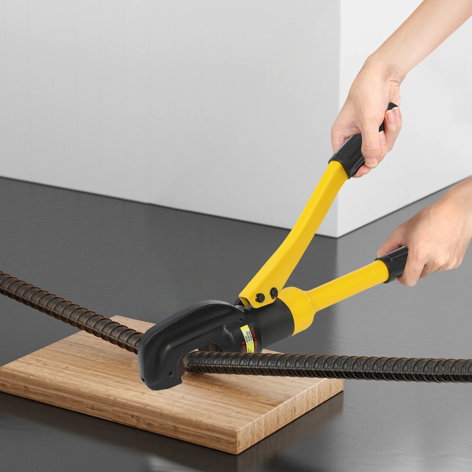 Thumbnail 3 - #21 Best Bolt Cutters to Buy In 2026