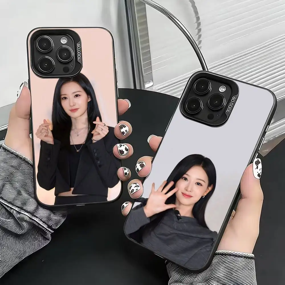 

Actor Kim Ji-won Phone Case For iPhone 17,16,15,14,13,12,11 Plus,Pro Max,XS,Colored Silver Plated Inside Cover