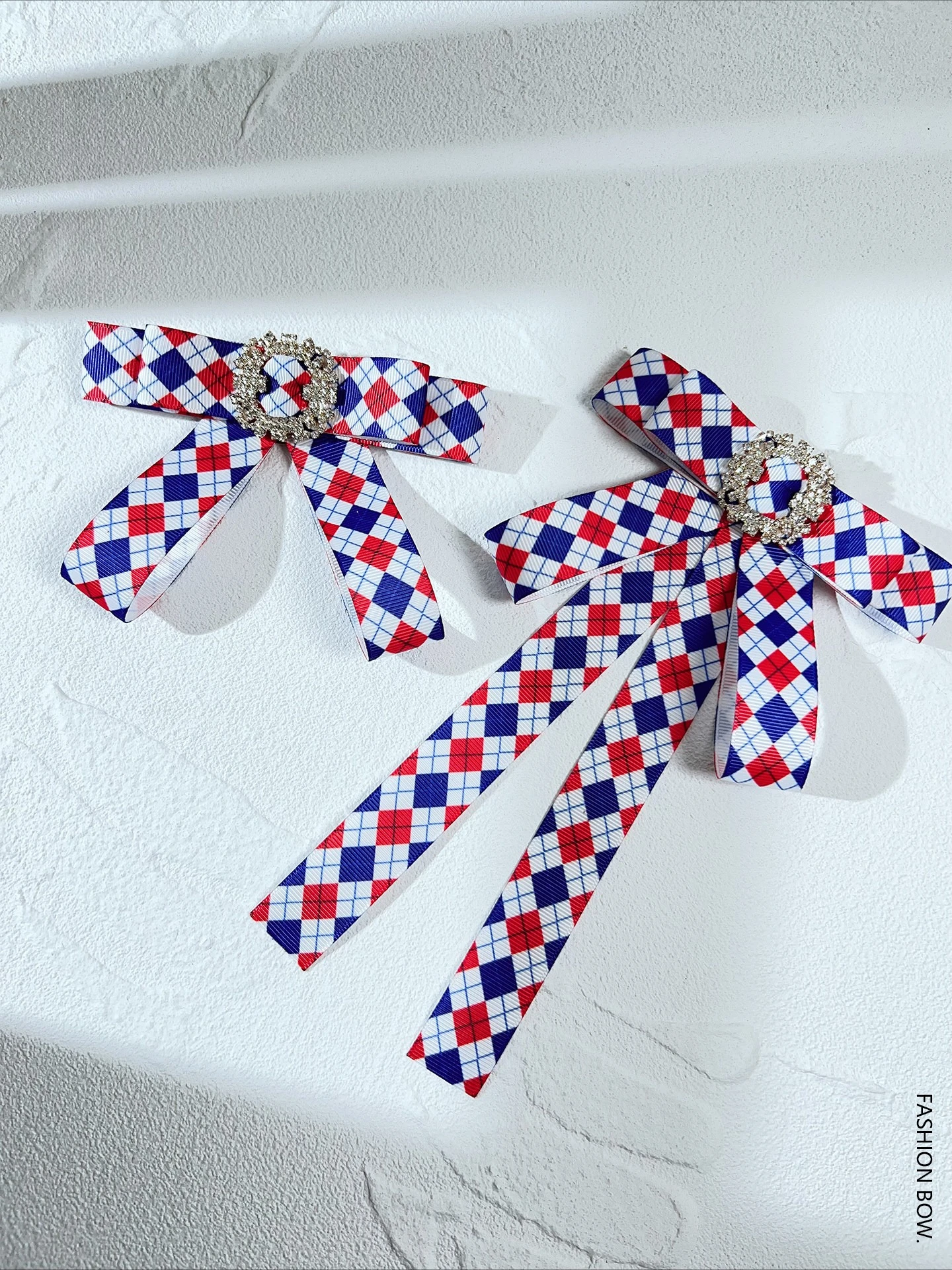 British Collegiate Style Argyle Plaid Rhinestone Bow Brooch Satin Ribbon Long Streamer Lapel Pin School Uniform Shirt Corsage
