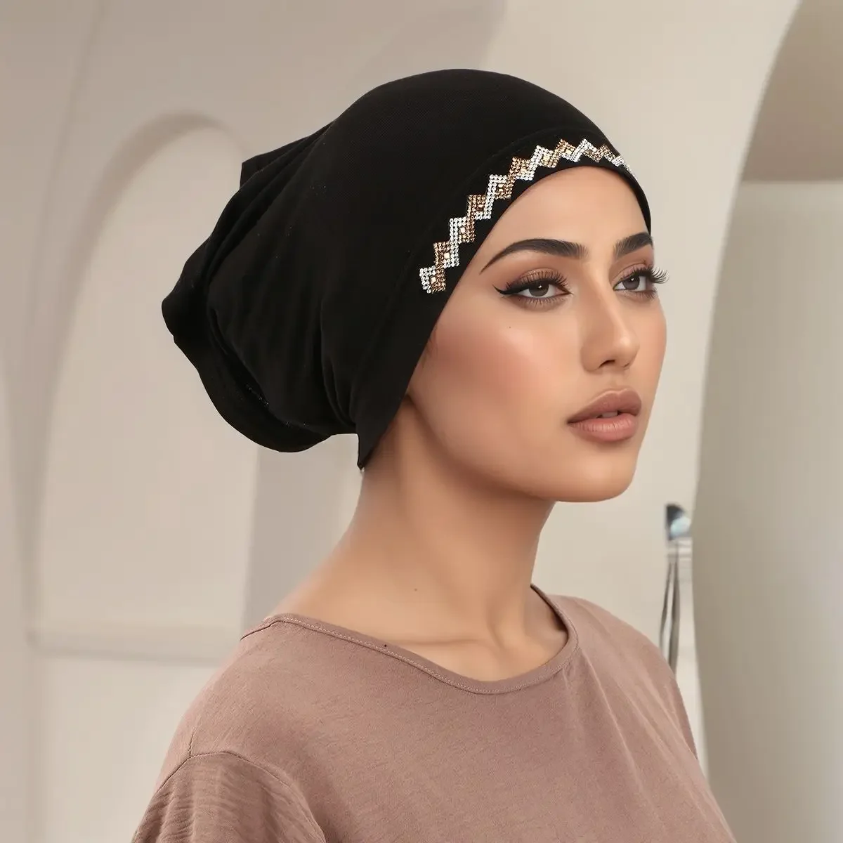 

Rhinestone Modal Undercap Jersey Tube Hat Woman Muslim Hijab Inner Elastic Hijabs Cap Islam Turban Beanies Bonnet Turbante Mujer