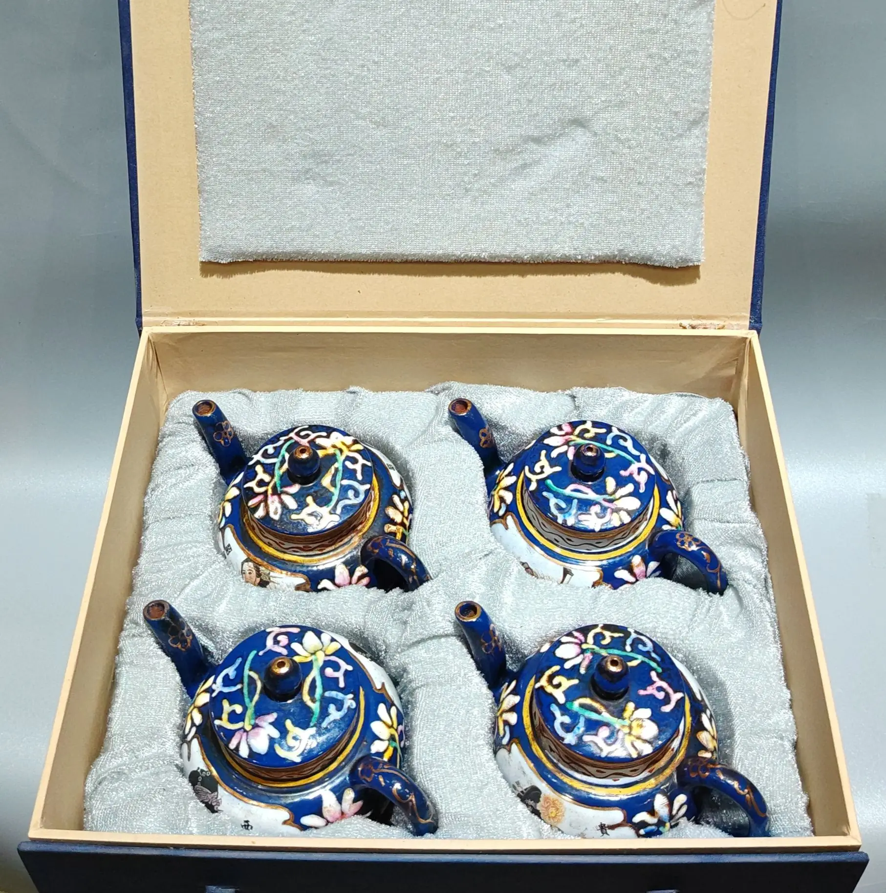 Purple Clay Pot antique color Painted Pointillism The Four Beauties Pattern teapot 4 Teapots a set Kettle Teapot Pot Tea