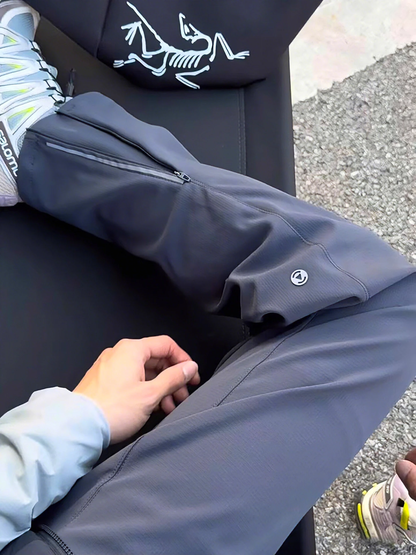 

Thiened Side Zipper Soft ell Climbing Pants Men's Autumn Winter Tee-Proof Hiking Mountain Climbing Pants Tapered Workwear