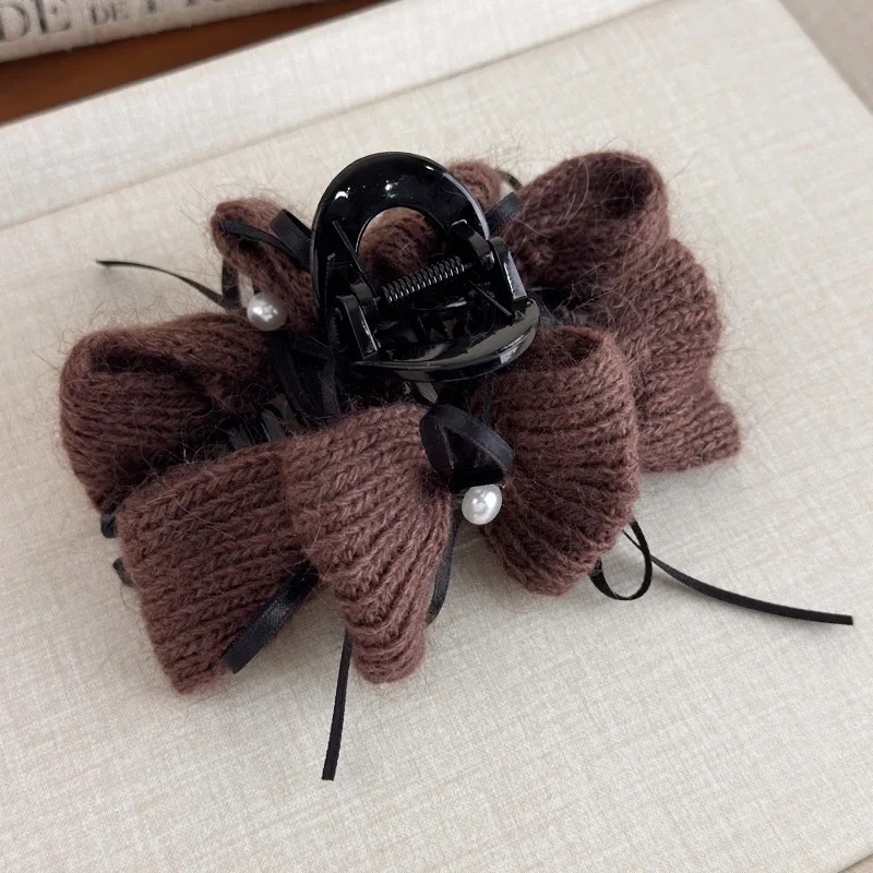 1pc Autumn/winter Korean-style yarn pearl ribbon bow hair claw, new high-end exquisite bun shark clip hair accessory