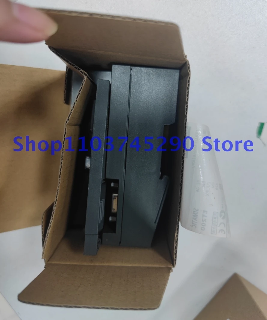 1PCS  Interface Module New In Box 6ES7 151-1AA03-0AB0 6ES71511AA030AB0 6ES7151-1AA03-0AB0