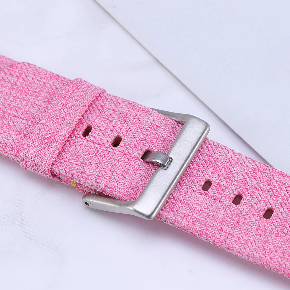 

Premium Canvas Strap for Smartwatch Ergonomic Design Smooth Texture Replacement Band Pink Replacement Strap