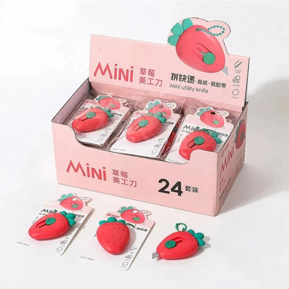 Decorative Lightweight Mini Utility Cutter Retractable Plastic Art Cutter Strawberry Design Cutter Parcel Opening