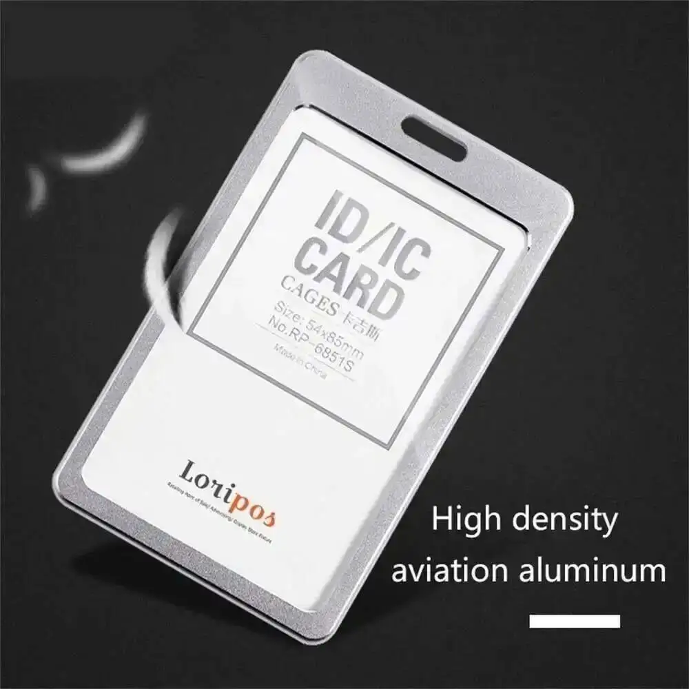 

Набор из 5 металлических держателей для идентификационных бейджей, пропусков и выставочных пропусков