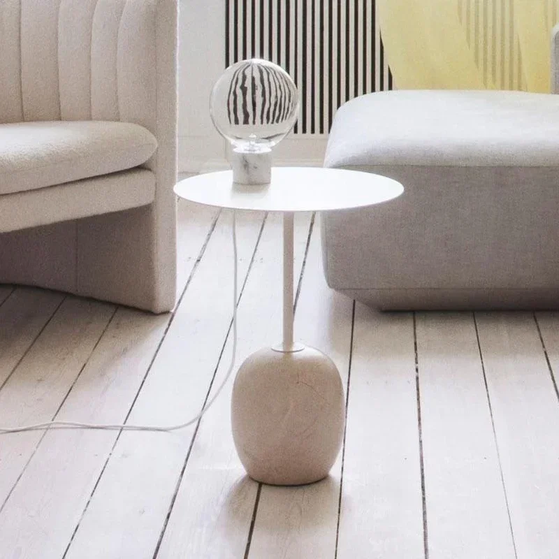 

Скандинавский мраморный металлический минималистичный диван для гостиной, круглый стол, дизайн прикроватной тумбочки