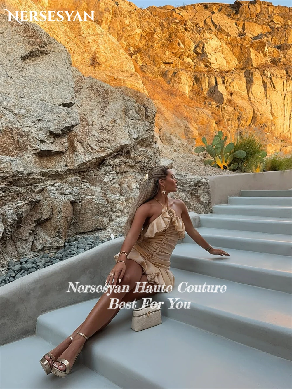 Nersesyan Sexy Champagne robes de bal licou 3D fleurs hors épaule Mini robe d'invité retour robes de fête d'anniversaire personnalisé