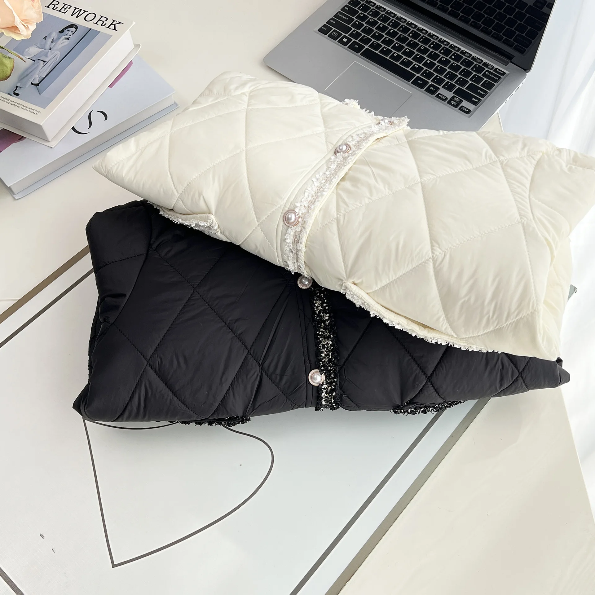 XXXXL موضة حجم كبير المرأة سترات الخريف الشتاء نمط جديد عادية شيك نمط الصوف وسادة مبطنة معطف دافئ 7015 #3