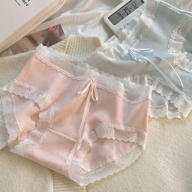 Sweet Cotton Panties Women Mid Waist Girls Students Cotton Antibacterial Thin Breathable Quick Dry Seamless Butt Lifting Cute