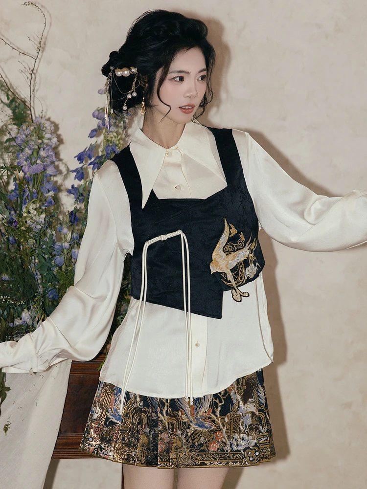 

New Chinese Sle Embroidered Silk Hanfu irt Set with Gold Weaving Jinzhong Mǎjiàn Bal Vest And Face Skirt