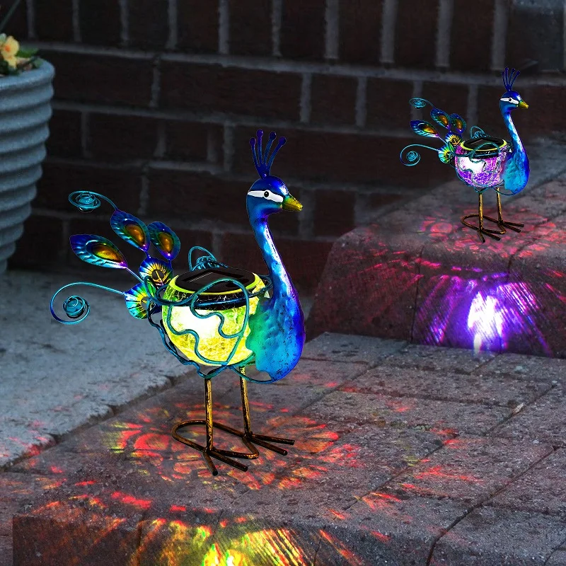 Solar Peacock Statue Light Solar Animal LED Lights Outdoor Solar Power Figurine Waterproof Metal Peacock Yard Art for Pathway