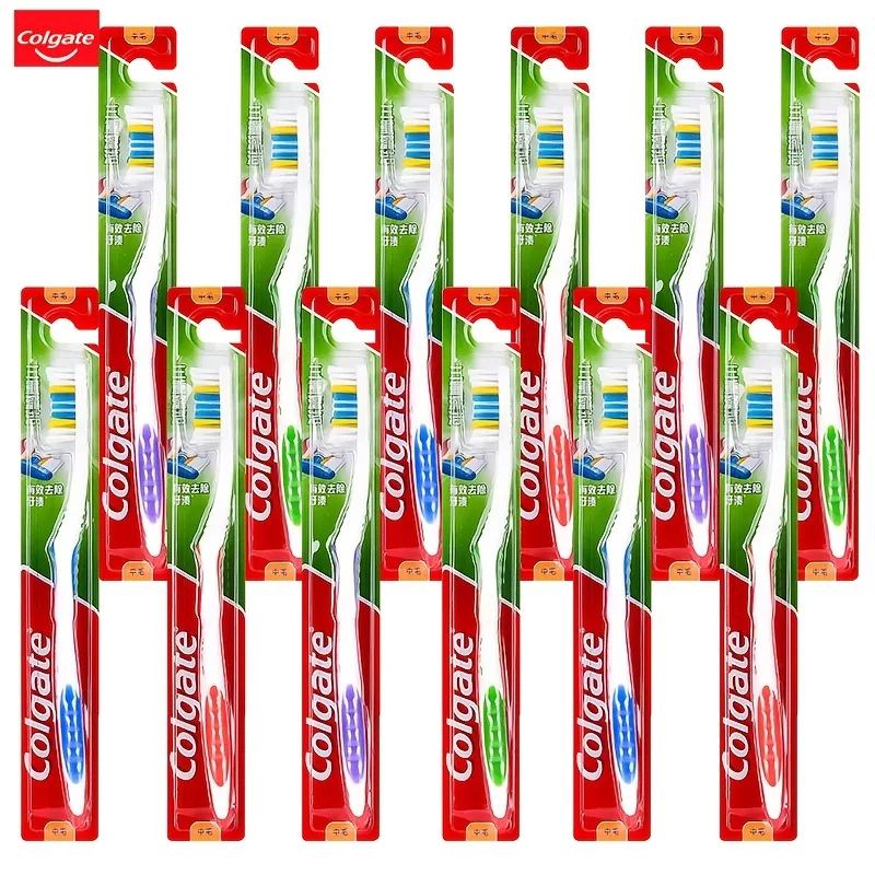 Cepillo de Dientes Manual Colgate Triple Deep Clean, Cerdas Medianas y Resistentes, Limpieza Diaria, Elimina Manchas de Humo, Paquete Familiar para Adultos
