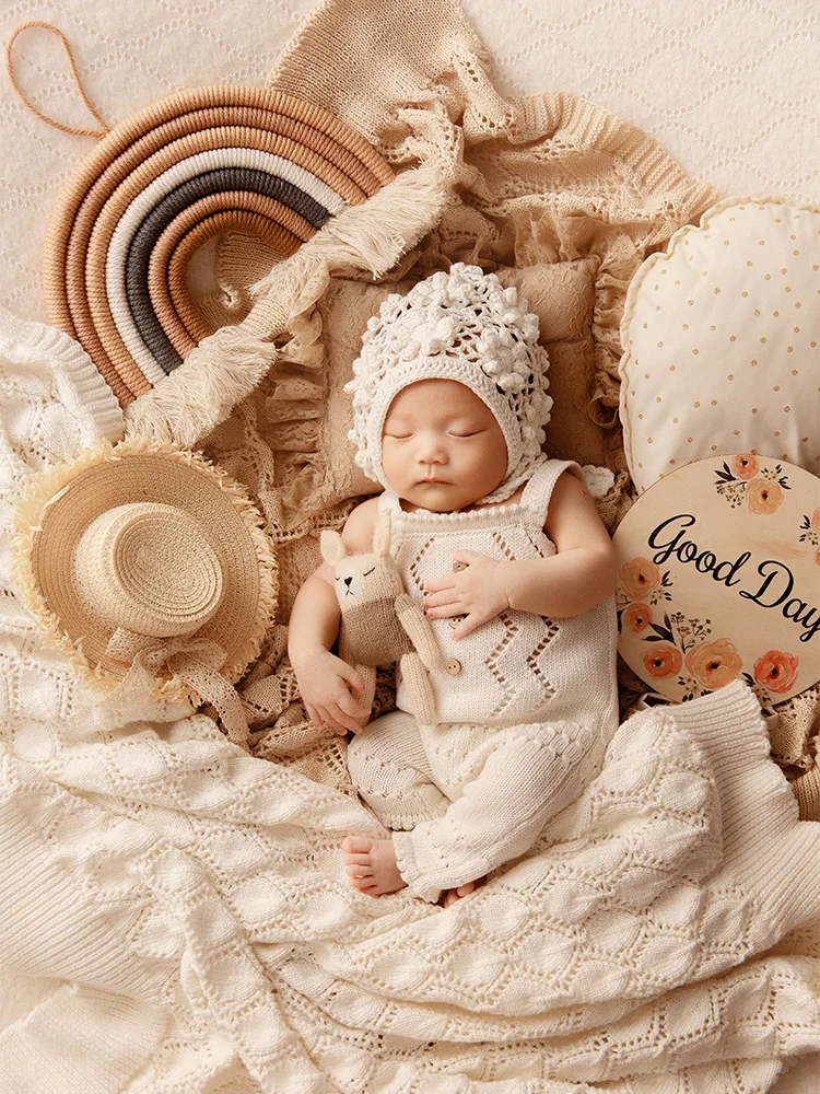 Newborn Photography Outfit Knitted Baby Jumpsuit Hat Set Doll Rainbow Balloon Studio INS Home Style Photo Shoot Theme Props Mats