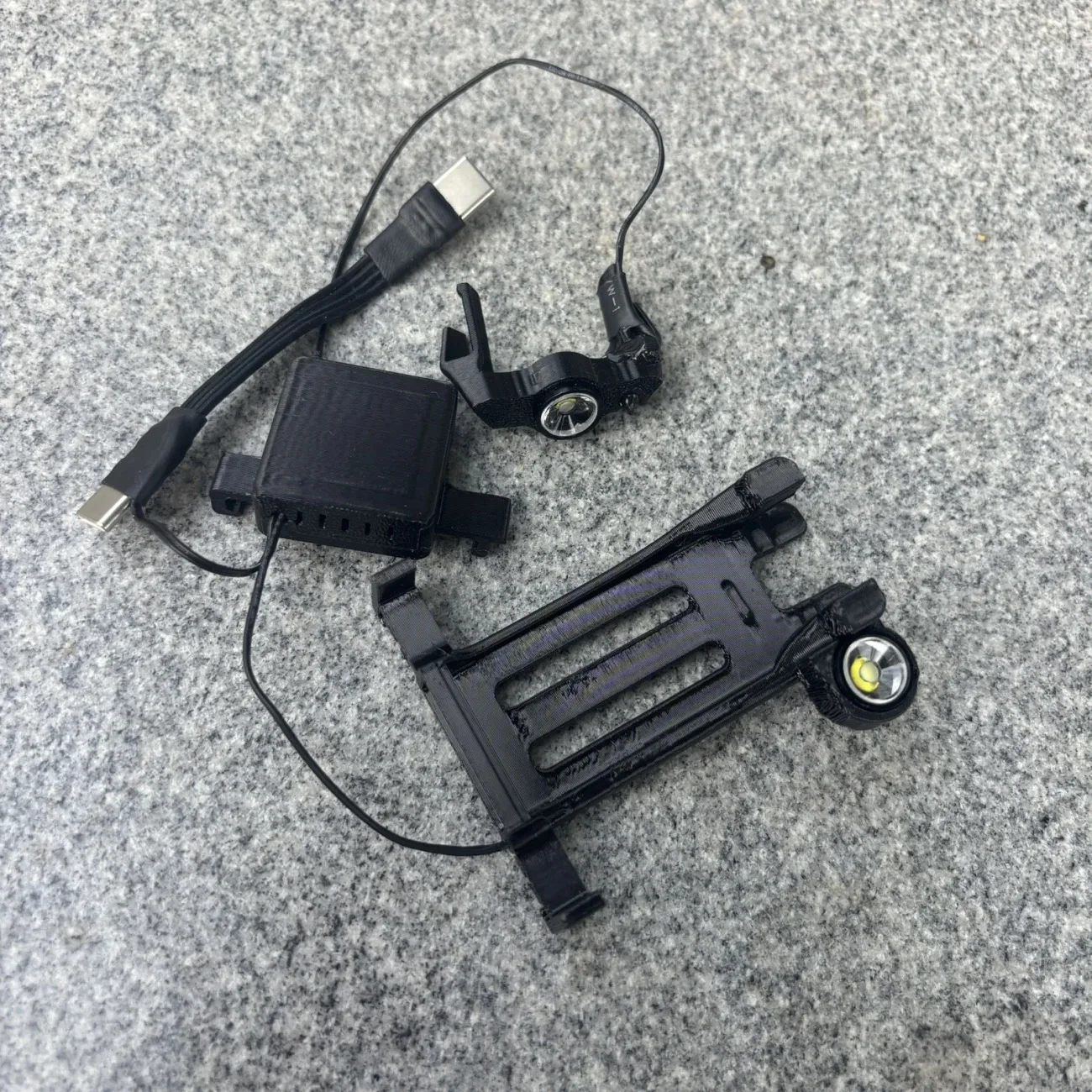 

Светодиодная лента для стабилизатора DJI Mini3pro с пультом дистанционного управления для ночного полета, DIY-подсветка для ночного полета, разработанная DJI.