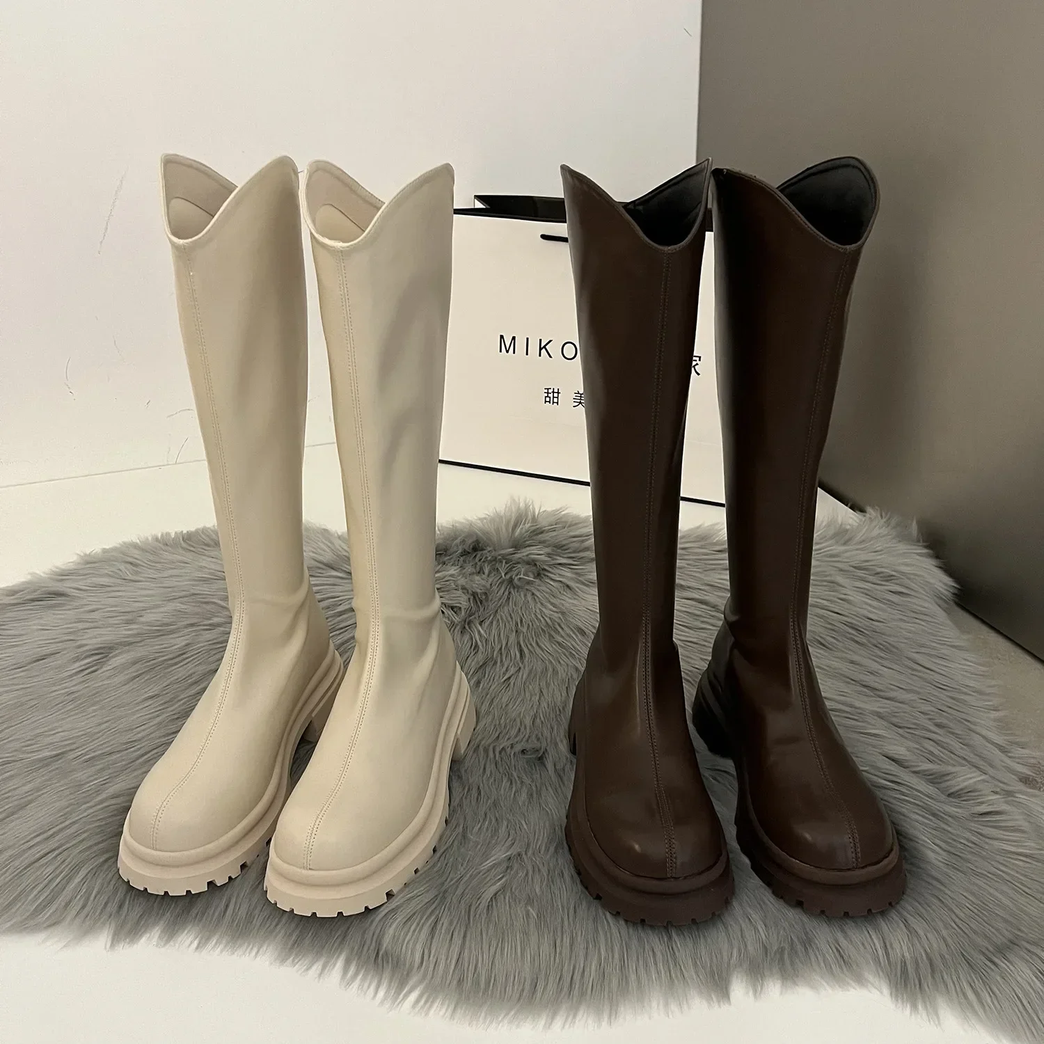 Retro Einfarbige Stiefel Damen Kniehohe Stiefel Mode Reißverschluss Hinten Ritterstiefel Quadratische Absätze Herbst Winter Damenschuhe – Detail 21