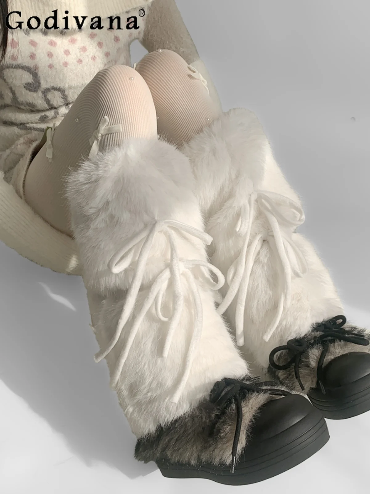 

Y2K Subculture Japanese Original White Plush Leg Warmers with Bowknot Straps Autumn Winter Lolita Calf Socks for Women