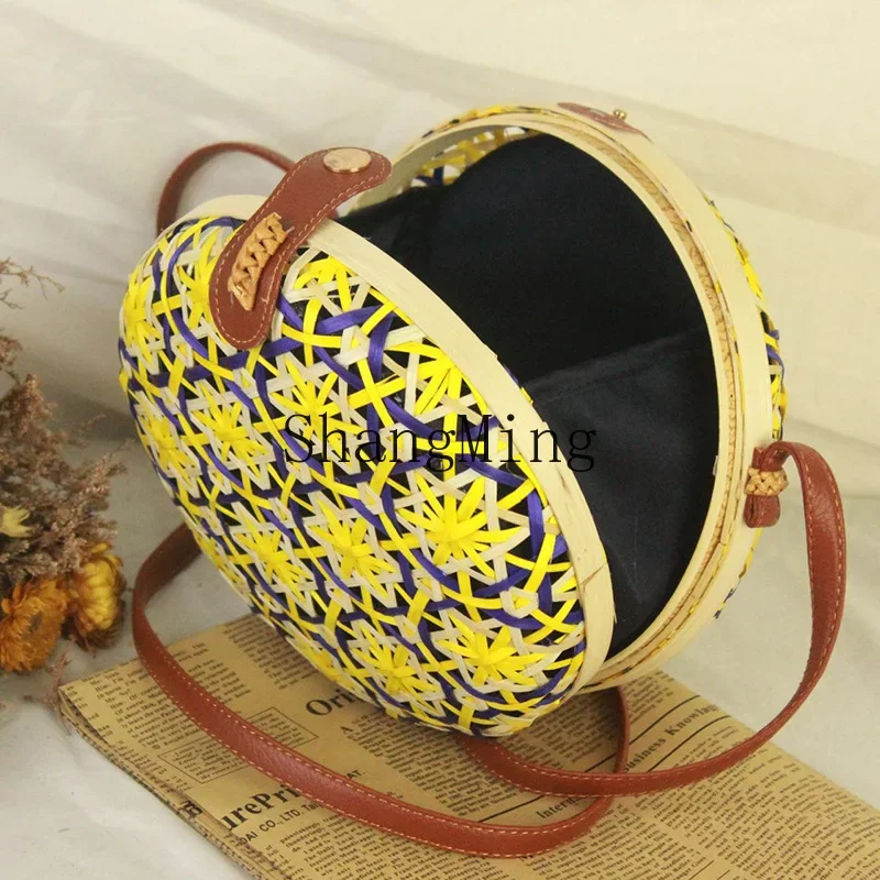 

CLL handbag bamboo beach bag, rattan handmade bamboo flower round rattan buckle bag