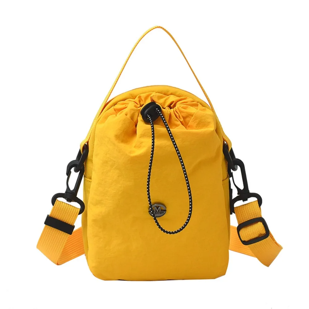 

Nylon Fabric Single Shoulder Bag Casual Style Versatile Design Crossbody Bag Sports Style Drawstring Mobile Phone Bag Unisex