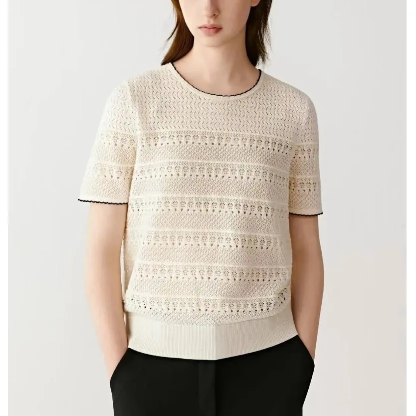 

Daily Wear 3D Crochet Cutout Top - Lightweight Knit T-Shirt, Round Neck Short Sleeve, Youthful Style