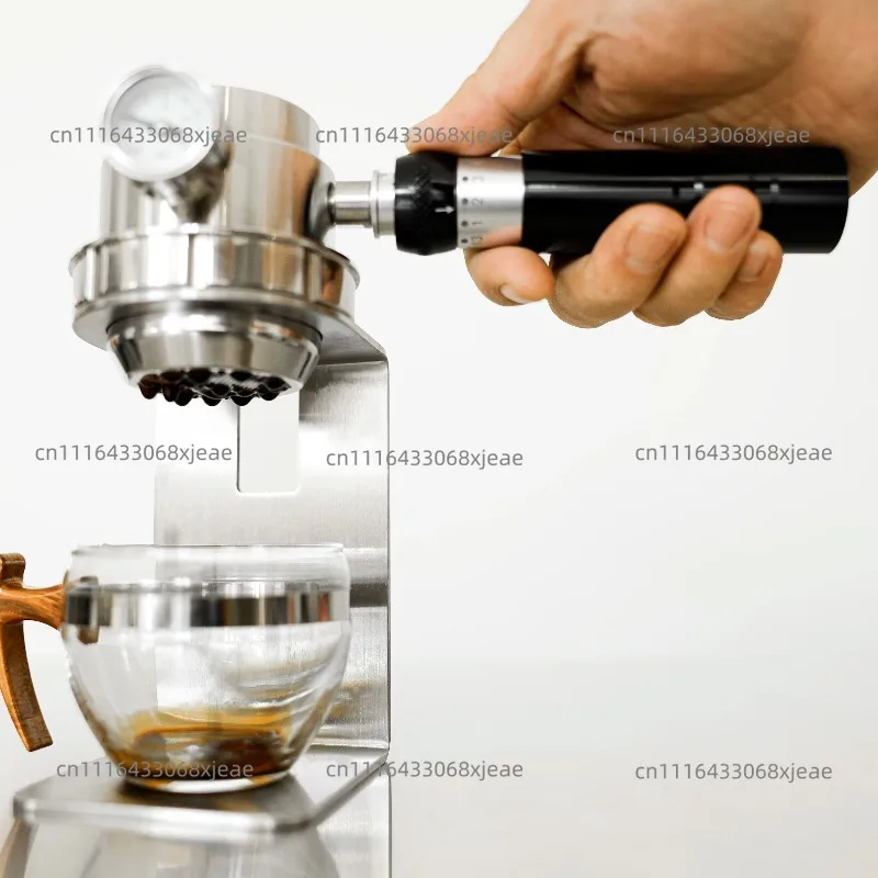 Household small portable espresso machine, handle, pressure extraction, pneumatic coffee machine