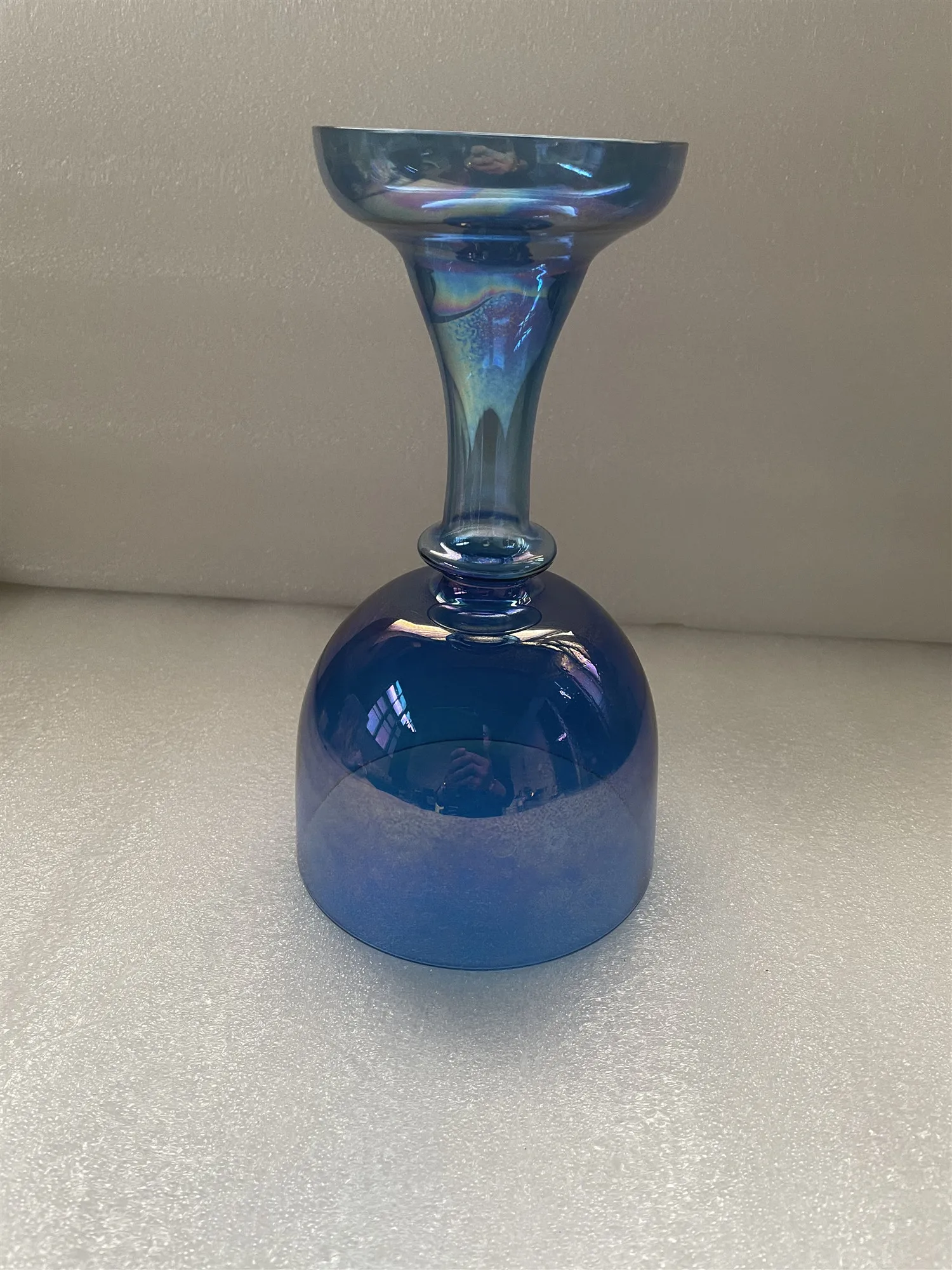 Magic indigo color crystal singing chalice 4th octave G note size about 5.25