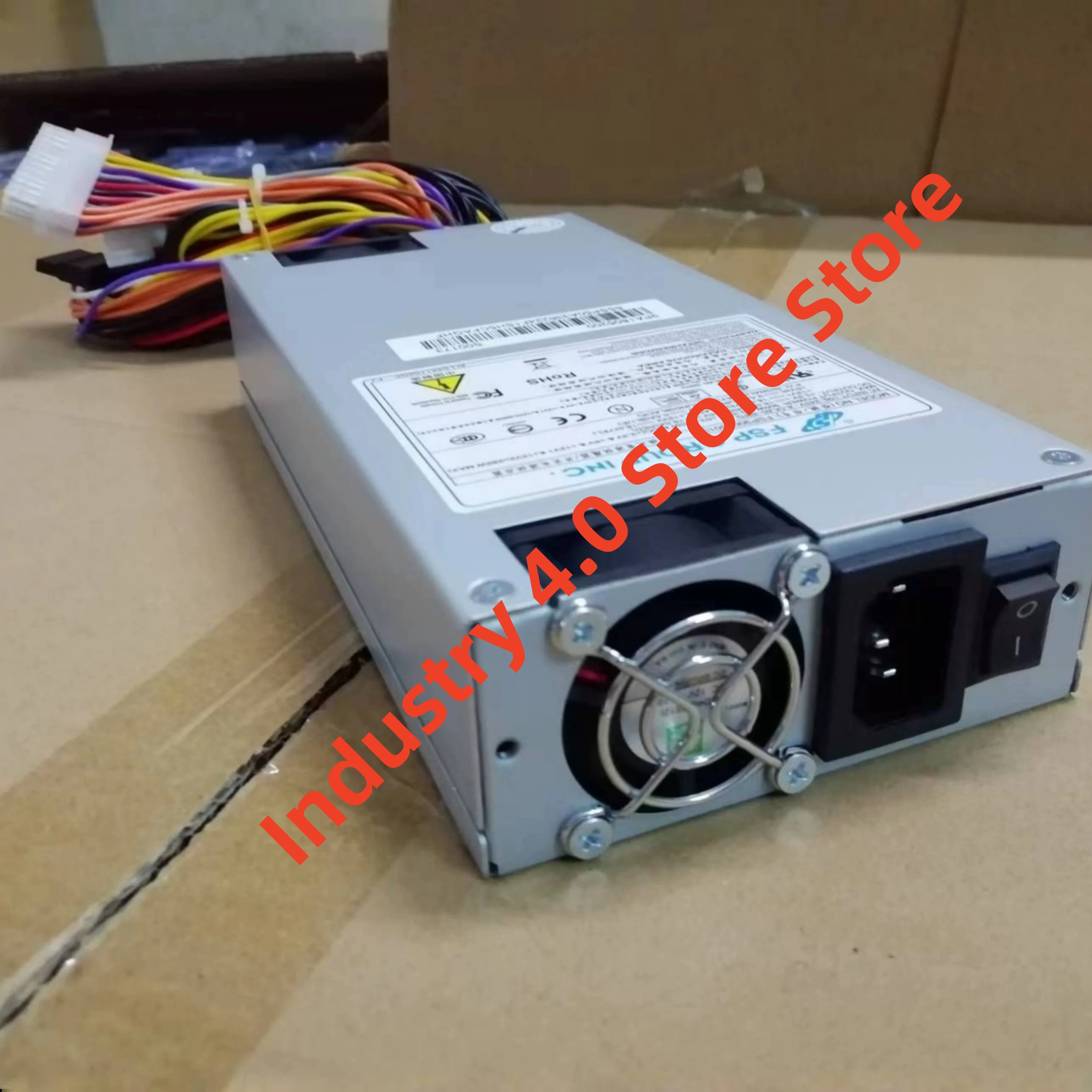 

FSP300-601U Блок питания для промышленного компьютера управления FSP300-601UD, новый в коробке