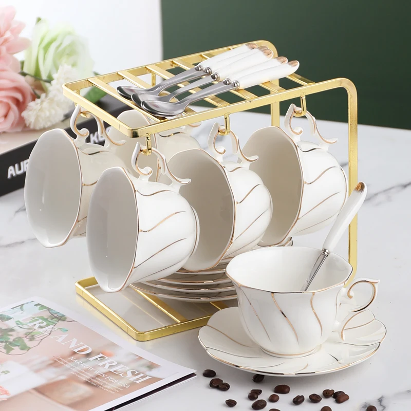 

Ceramic Coffee Cup And Saucer European Luxury Bone China Coffee Cup Spoon Gift Porcelain Creative Cangkir Eropa Kitchen Items