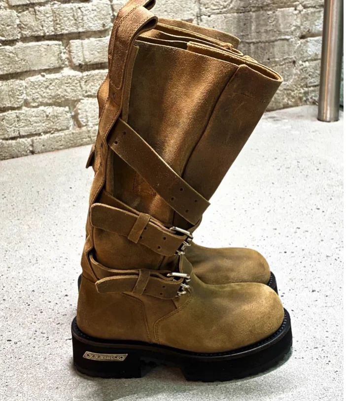 Kozaki z zamszu w kolorze khak – Men Formal Wear With Boots recenzja i cena