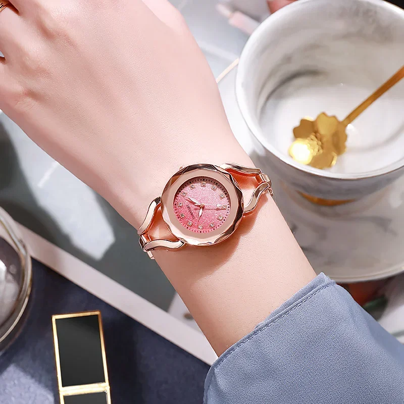 Rose Gold Quartz Watch Bracelet Jewelry Gradient Dial Women Fashion Korean Quartz Bracelet Couple Gift Ladies Wristwatches Clock