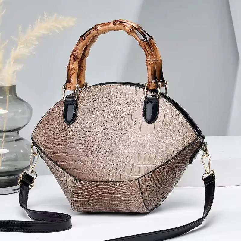 2023 New Luxury Brand Shoulder Bag High Quality Crocodile Crossbody Bag Simple And Versatile Retro Bamboo Knot Handbag