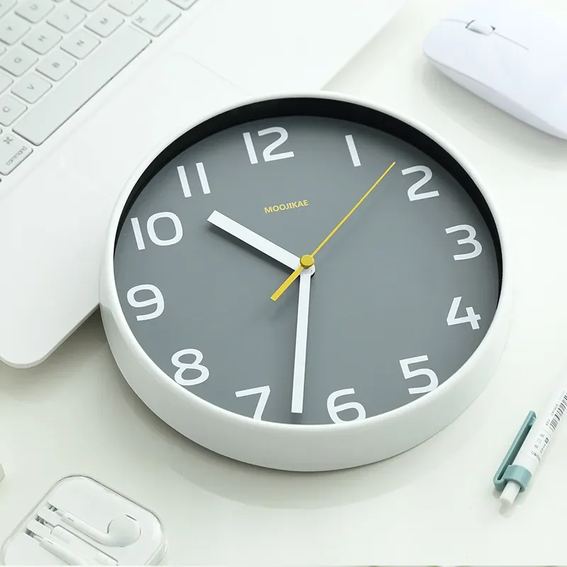 European Creative Desktop Clock for Living Room Bedroom Desk or Wall Mount Pendulum Silent Ornament Clock