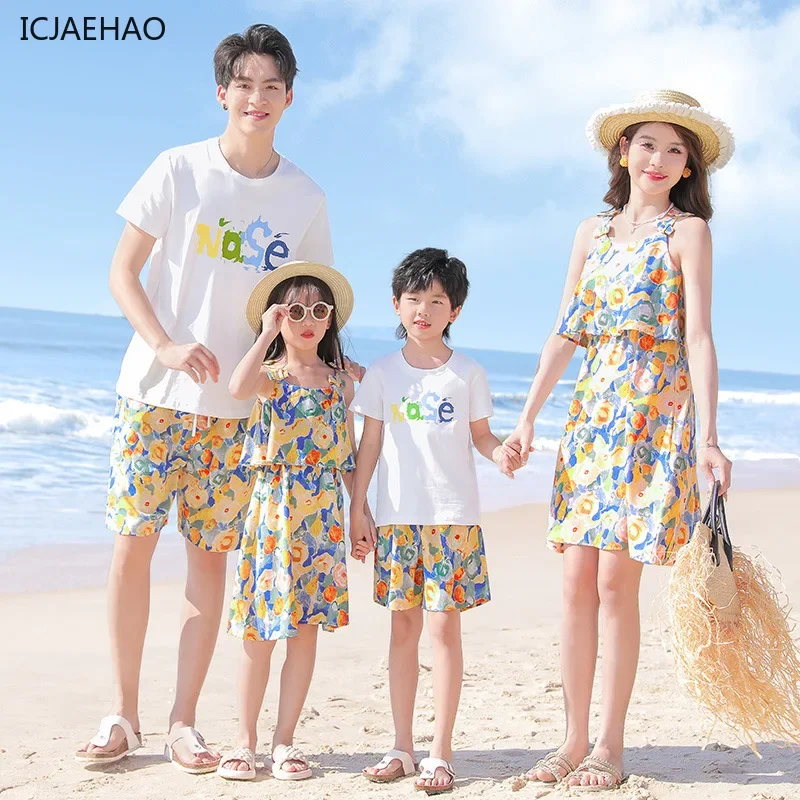 2025 Matching Family Vacation WearShort Sleeve Holiday Casual Clothes Mom Daughter Father Son Summer Beach Outfits Set Cotton