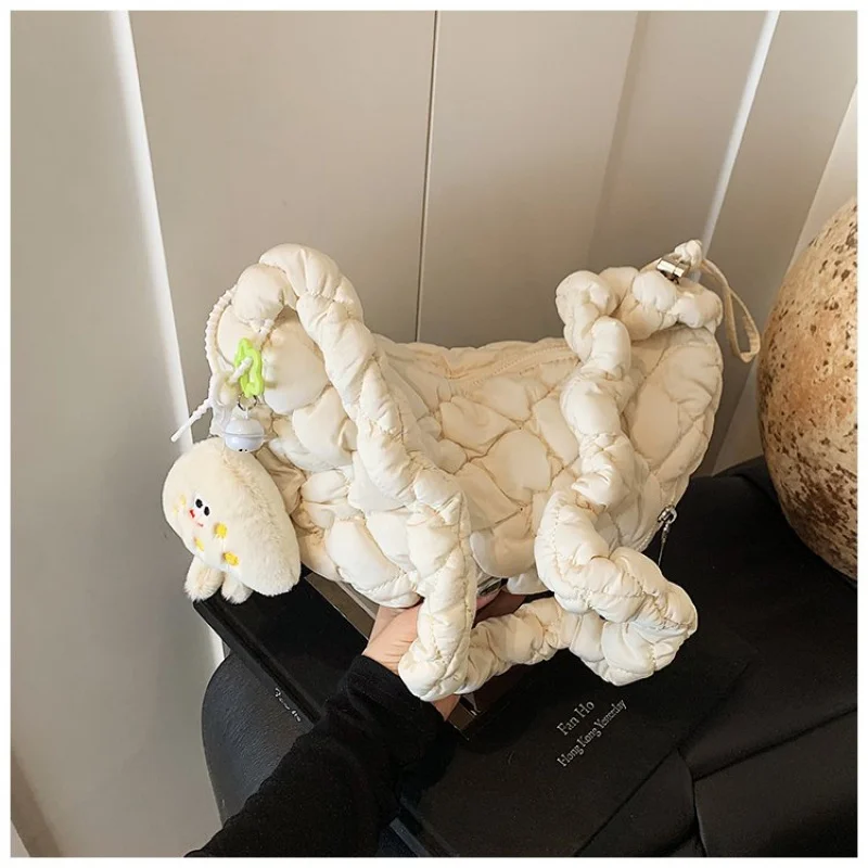 

Ladies Shoulder Bag Made Of Leather Boasting High-End Quality And Classic Paris Elegant Vintage Look​