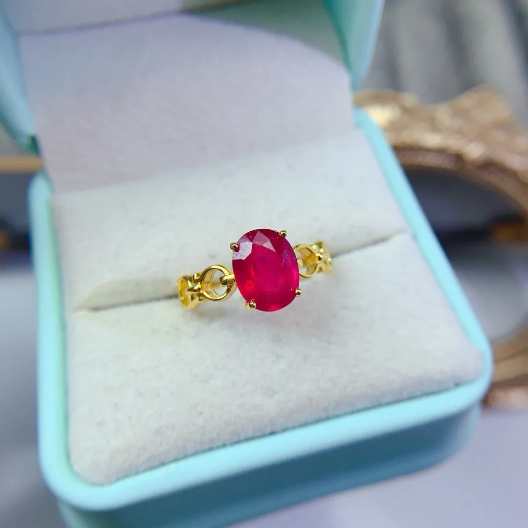 

Experience Designer Luxury Stunning S925 Sterling Silver Ring with A Brilliant Natural Ruby A Fashionable Lavish Gift