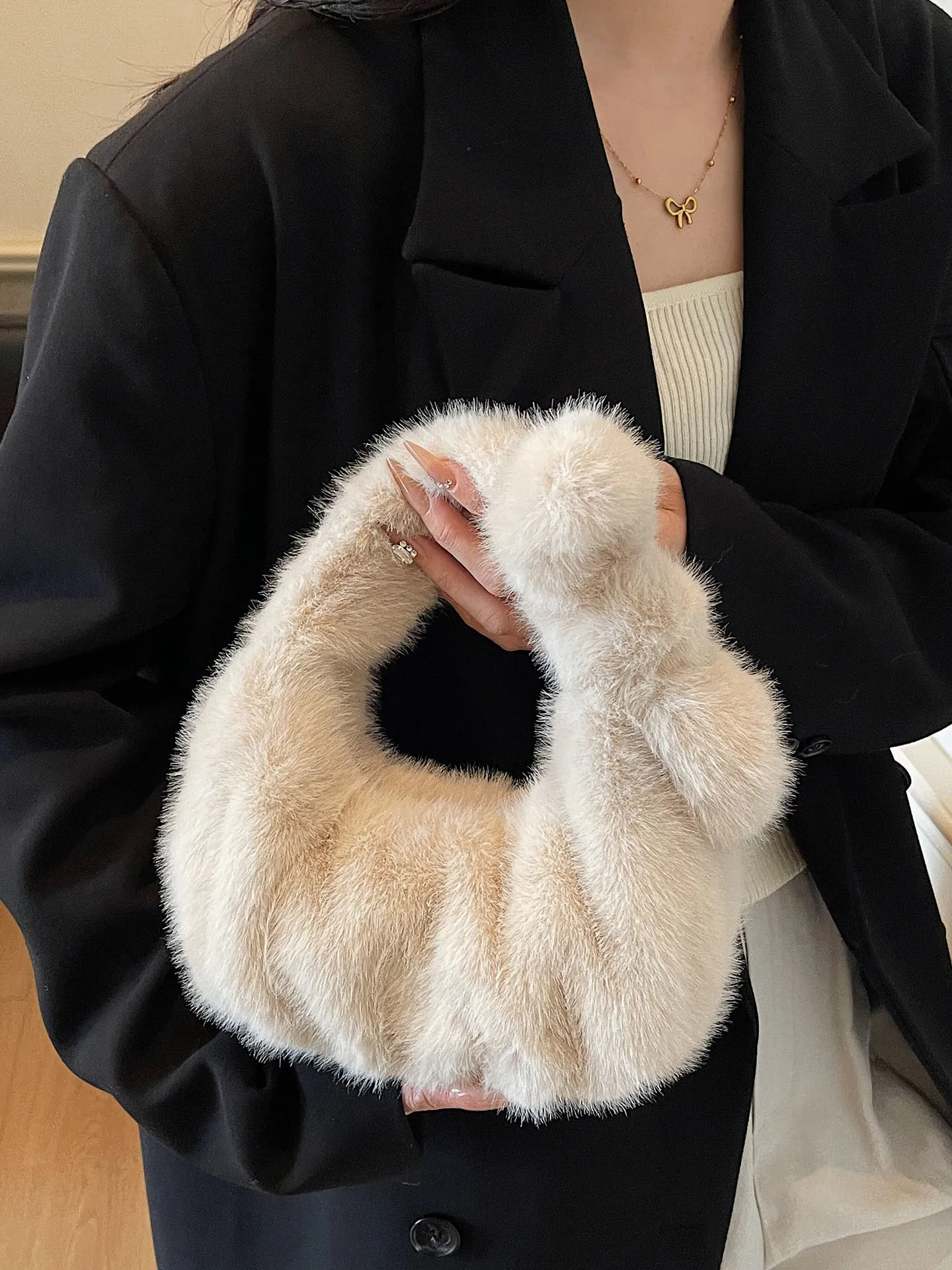 

Faionable Plu Handbag Versatile Youthful Autumn Winter New Sle Korean Sle Single Strap Zipper Closure Soft Dumpling S...