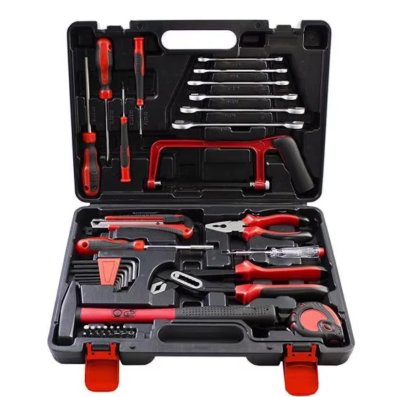 

Полный ручной набор инструментов из 89 предметов, включая гнезда и аксессуары в практичном ящике для инструментов