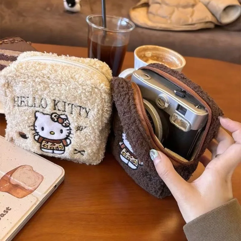 

New Sanrio HelloKitty Plush Embroidery Coin Purse Retro Portable Large Capacity Women Sanitary Napkin Bag Makeup Bag Girls Gifts